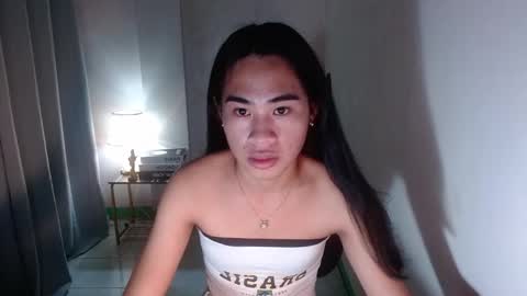 Snapshot of sassy_gelay chatting on September 22, 2025, 12:01 am Gelay online show from September 22, 2025, 12:01 am