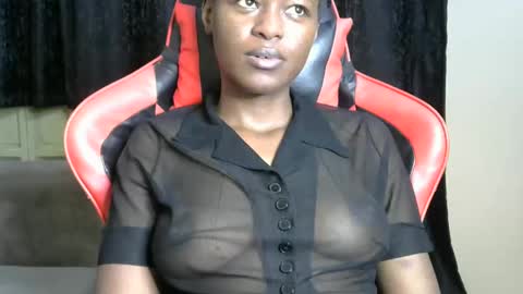 sassy_lyne online show from March 22, 2026, 9:45 am