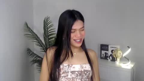 sassy_monie online show from January 26, 2025, 3:47 pm