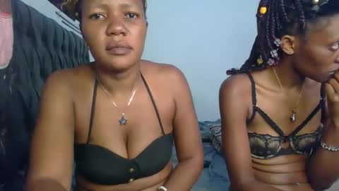 Snapshot of sassy_queen9 chatting on October 28, 2025, 5:44 am sassy_queen9 online show from October 28, 2025, 5:44 am