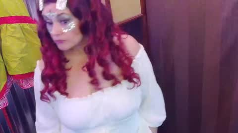 sassylatin45 online show from December 25, 2024, 1:31 am