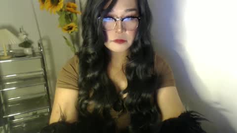 sassysosh online show from March 7, 2025, 6:22 pm