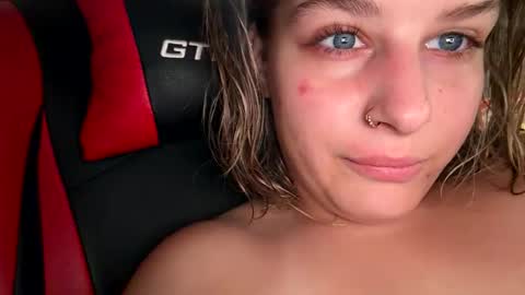 Snapshot of sassysquirtsmmm chatting on April 23, 2026, 4:42 pm sassysquirtsmmm online show from April 23, 2026, 4:42 pm