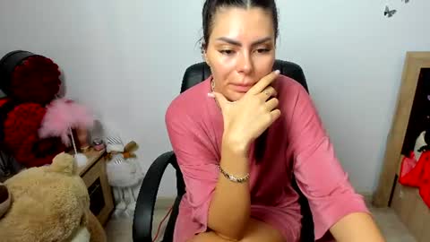 sassytiff online show from July 14, 2026, 9:47 am