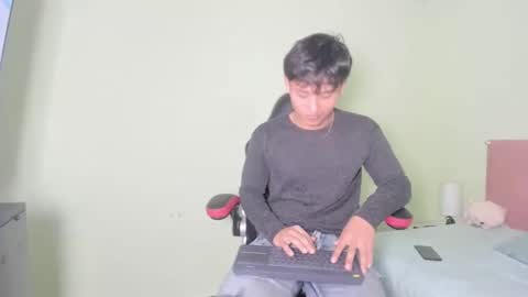 Snapshot of sasuke_uchiha12 chatting on February 23, 2025, 7:49 pm Evans Williams online show from February 23, 2025, 7:49 pm