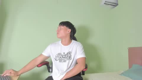 Snapshot of sasuke_uchiha12 chatting on March 3, 2025, 7:49 pm Evans Williams online show from March 3, 2025, 7:49 pm