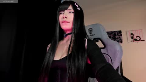 Snapshot of satanbabee_ chatting on June 30, 2026, 10:33 pm im expecting 300 thumbs up on my altar online show from June 30, 2026, 10:33 pm
