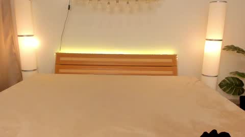 Sati online show from December 5, 2024, 10:45 pm