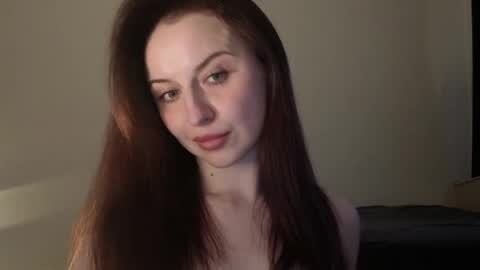 Snapshot of satin_sin chatting on April 5, 2026, 5:54 pm Lori online show from April 5, 2026, 5:54 pm