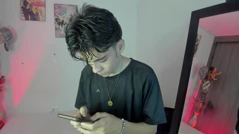 Snapshot of satosh_y chatting on January 14, 2025, 5:30 am satosh_y online show from January 14, 2025, 5:30 am