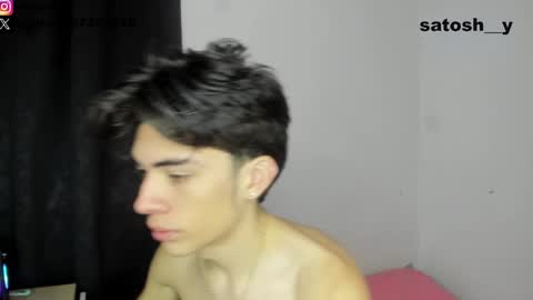 Snapshot of satosh_y chatting on January 21, 2025, 3:59 am satosh_y online show from January 21, 2025, 3:59 am