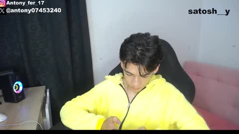 Snapshot of satosh_y chatting on January 24, 2025, 5:10 am satosh_y online show from January 24, 2025, 5:10 am