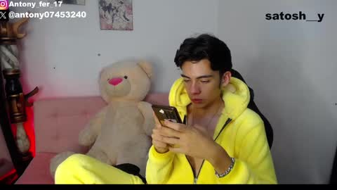 Snapshot of satosh_y chatting on January 31, 2025, 5:51 am satosh_y online show from January 31, 2025, 5:51 am