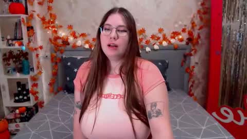 Stacy online show from November 6, 2025, 10:32 pm