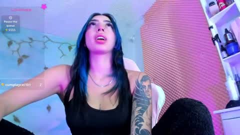 Saturnooo online show from June 19, 2026, 5:34 am