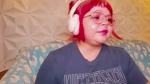 Gina George online show from June 19, 2026, 11:19 pm