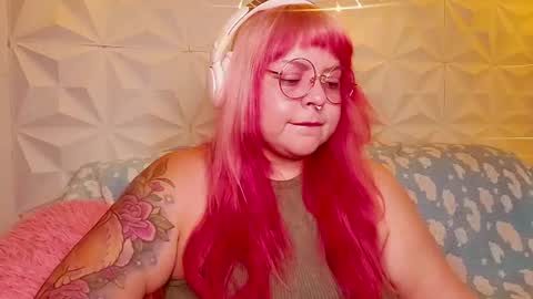 Gina George online show from June 21, 2026, 10:45 pm