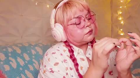 Gina George online show from June 28, 2026, 10:16 pm