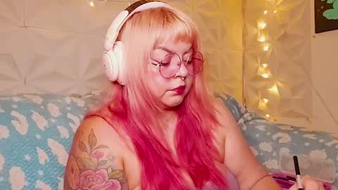 Gina George online show from June 30, 2026, 1:06 am