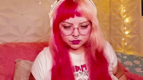 Gina George online show from July 7, 2026, 11:31 pm