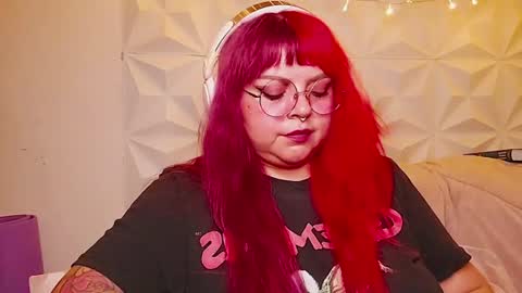 Gina George online show from July 17, 2026, 12:28 am