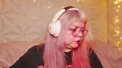 Gina George online show from August 1, 2026, 11:14 pm