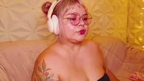 Gina George online show from August 2, 2026, 11:47 pm