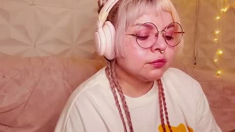 Gina George online show from August 7, 2026, 2:57 am