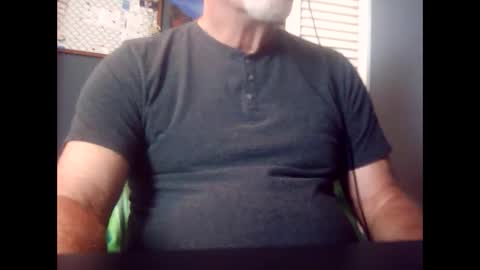 Snapshot of satyr64 chatting on October 15, 2025, 3:23 pm satyr64 online show from October 15, 2025, 3:23 pm