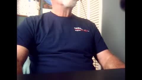 Snapshot of satyr64 chatting on October 24, 2025, 2:24 pm satyr64 online show from October 24, 2025, 2:24 pm