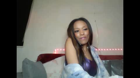 Snapshot of saucy_shanice chatting on January 26, 2025, 8:45 pm Shaniiice online show from January 26, 2025, 8:45 pm