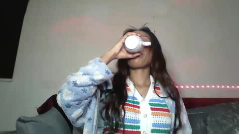 Snapshot of saucy_shanice chatting on March 8, 2025, 7:20 pm Shaniiice online show from March 8, 2025, 7:20 pm