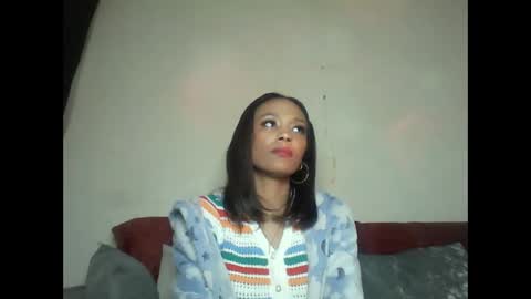 Snapshot of saucy_shanice chatting on September 12, 2025, 8:31 pm Shaniiice online show from September 12, 2025, 8:31 pm