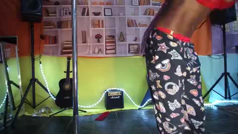 Saucychocolate online show from January 16, 2026, 9:52 pm