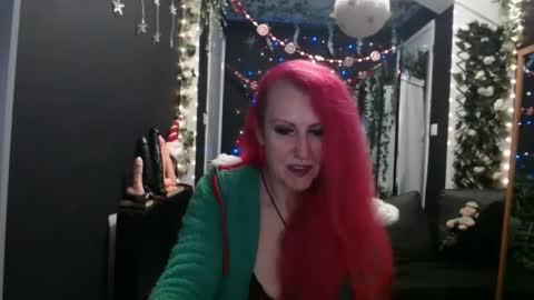 SaucySky online show from December 8, 2024, 9:30 pm