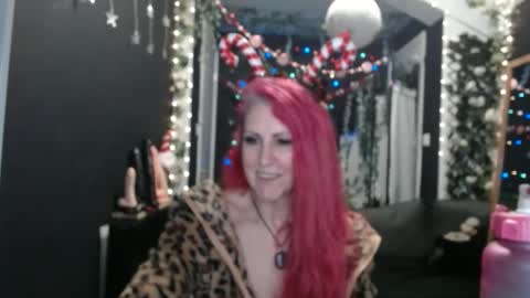 SaucySky online show from December 11, 2024, 1:58 am