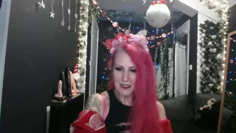 SaucySky online show from December 12, 2024, 10:31 pm