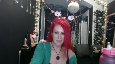SaucySky online show from December 16, 2024, 11:28 pm
