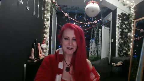 SaucySky online show from December 26, 2024, 8:42 pm