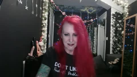 SaucySky online show from January 1, 2025, 8:26 pm