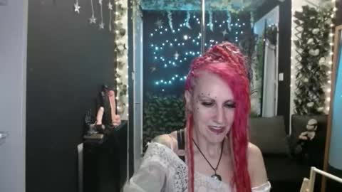 Snapshot of saucysky chatting on October 3, 2025, 7:55 pm SaucySky online show from October 3, 2025, 7:55 pm