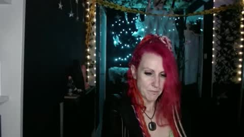 Snapshot of saucysky chatting on October 16, 2025, 10:22 pm SaucySky online show from October 16, 2025, 10:22 pm