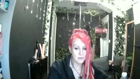SaucySky online show from May 10, 2026, 7:13 am