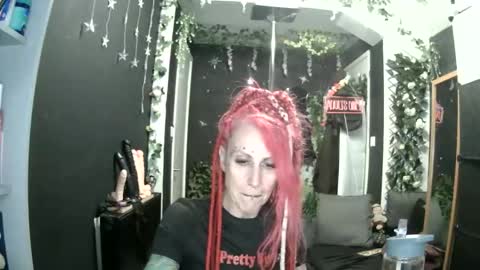 SaucySky online show from May 25, 2026, 9:43 pm