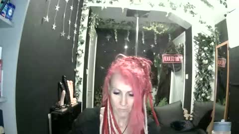 SaucySky online show from June 7, 2026, 8:45 pm