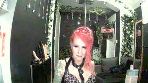 SaucySky online show from June 23, 2026, 6:50 pm