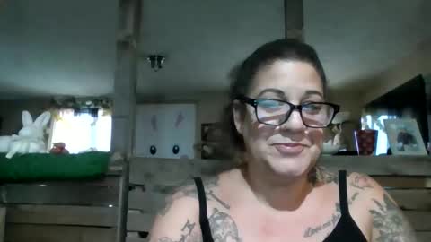 savage_goddess74 online show from April 2, 2026, 7:22 pm
