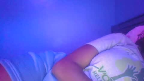 savage_kendy online show from January 17, 2025, 7:05 pm