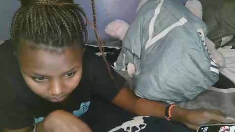 savage_kendy online show from February 28, 2025, 6:52 pm