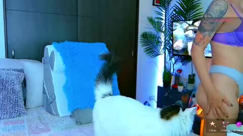   Dela  online show from January 7, 2026, 4:42 pm